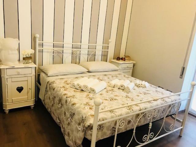 Marina Apartment & Suite แวร์บาเนีย ภายนอก รูปภาพ